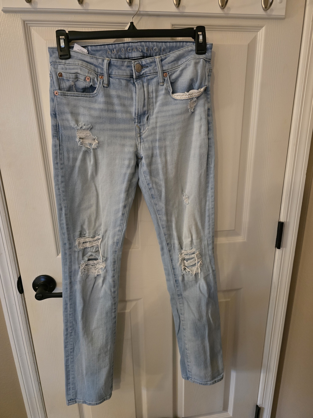 American Eagle Outfitters Light Blue Ripped Skinny Jeans